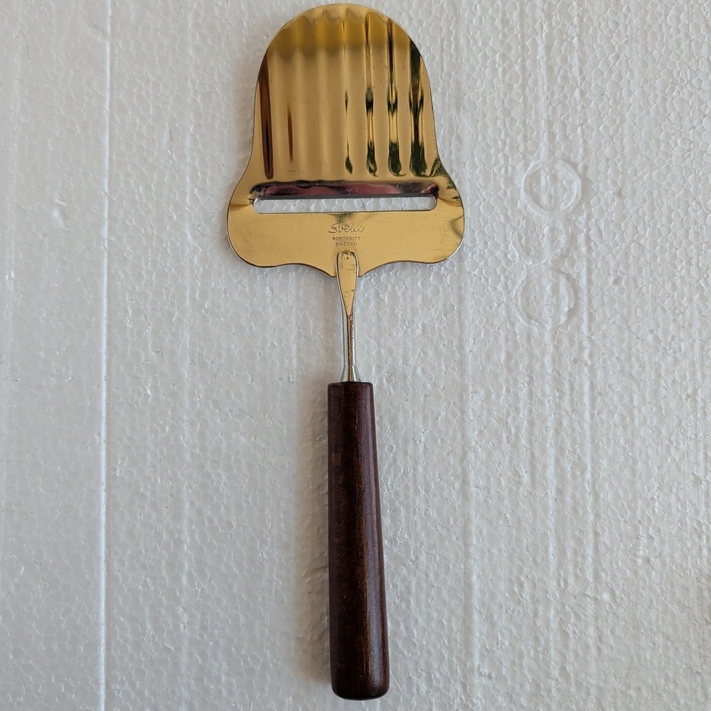 VTG WAVY Sveico Cheese Plane Slicer For Charcuterie Appetizers Made In Sweden - Picture 2 of 7